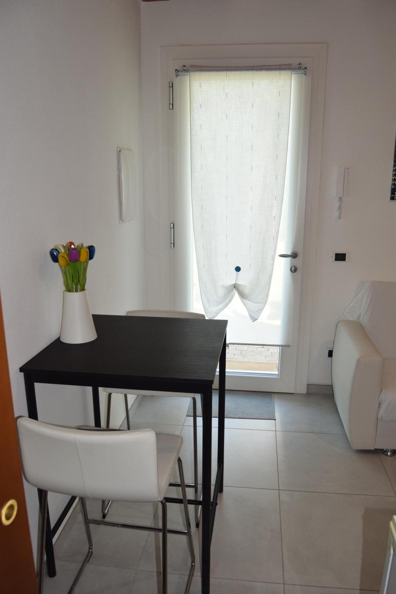 B&B We Care Appartamento Lendinara ภายนอก รูปภาพ